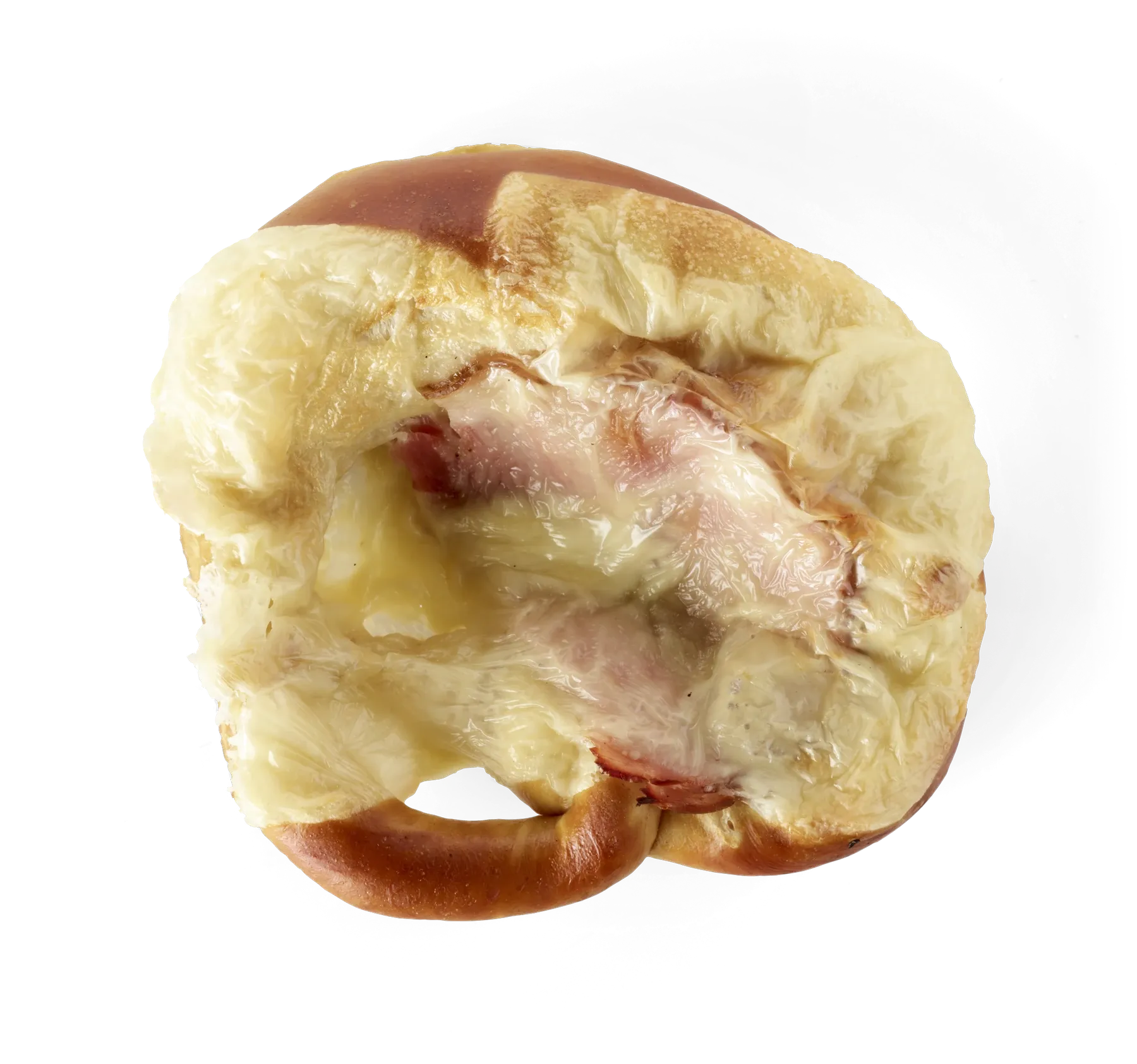 Laugenbrezel mit Schinken und Käse überbacken, freigestellt von oben