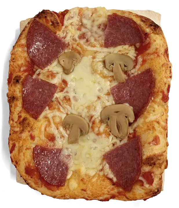 Pizza mit Salami und Pilzen, freigestellt von oben