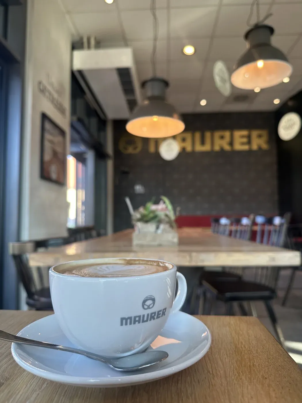Blick in das Bäckerei-Café Stuttgart-Römerkastell