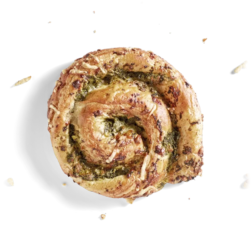 Spinat-Feta-Schnecke, freigestellt von oben