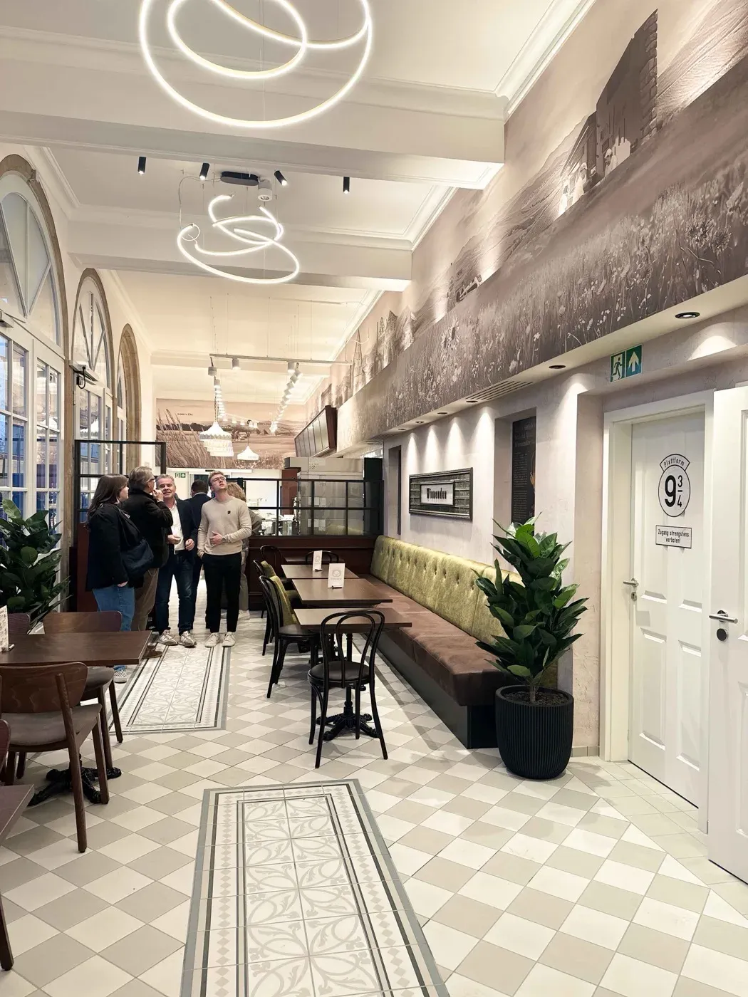 Bäckerei-Café Winnenden – im Bahnhofsgebäude