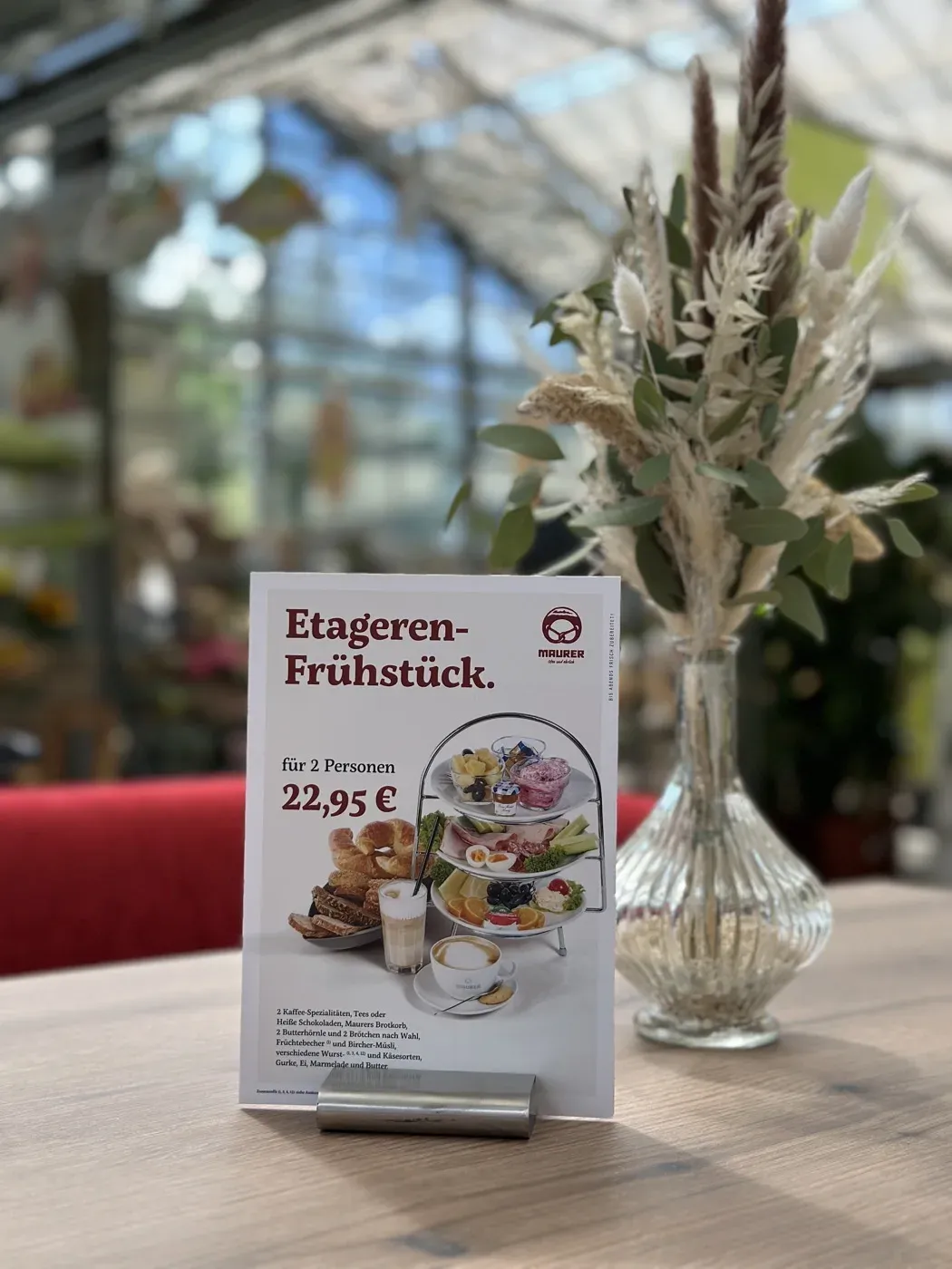 Blick in das Bäckerei-Café Zuffenhausen